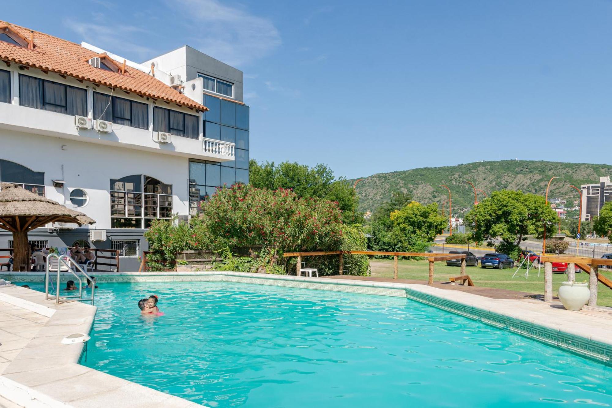 Hotel El Condado Βίλα Κάρλος Παζ Εξωτερικό φωτογραφία